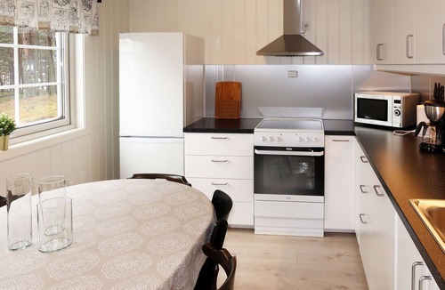 Hyllestad House | Blåsenberg by Interhome