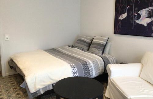 Lustin Apartment | Black and white