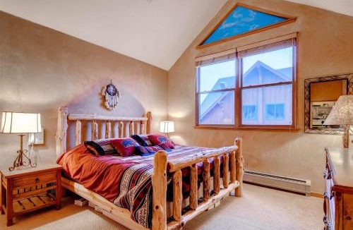 River Run Apartment | Black Bear Lodge 3 Bedroom Condo In River Run Village