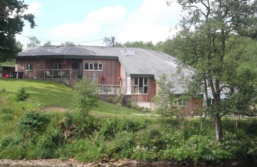 Newcastleton Bed & Breakfast | Black Burn Lodge