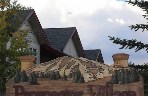 Wildernest House | Black Diamond Getaway