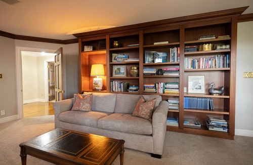 Calgary House | Black Diamond Ranch House | Luxury Ranch Stay