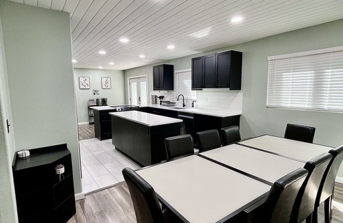 Black Hawk House | Black Hawk Mountain Retreat: pool table, foosball, air hockey, workout room!