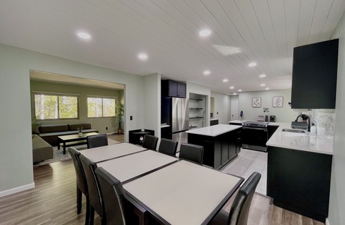 Black Hawk House | Black Hawk Mountain Retreat: pool table, foosball, air hockey, workout room!