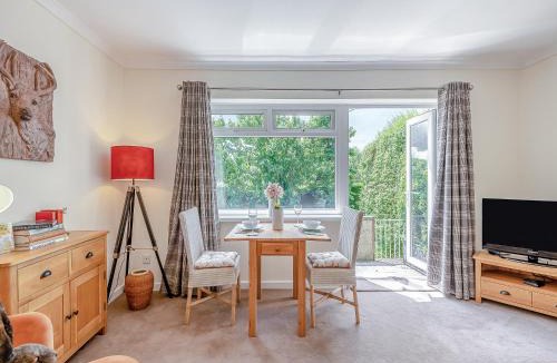 Newton Abbot Apartment | Black Hill View