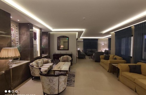 Madaba Hotel | Black Iris Hotel II