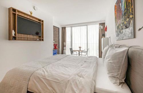 Amsterdam North Bed & Breakfast | Black Jack Suites