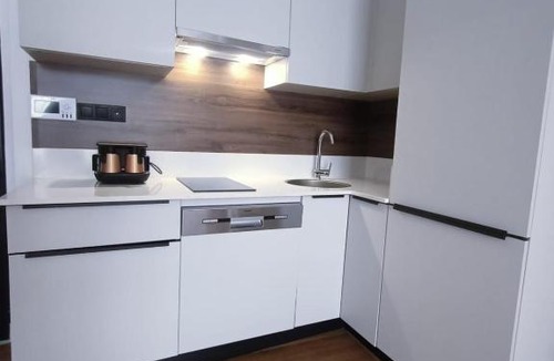 Kusadasi City Centre Apartment | black marin