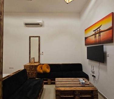 Al Ain Apartment | Black Moon Studio jimi