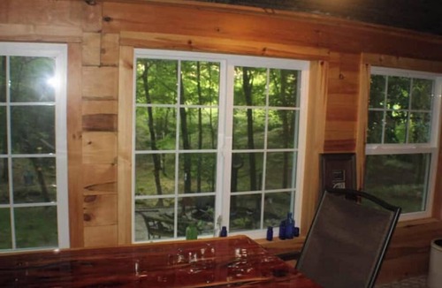 Gallatin County Cabin | Black Ridge Cabin LLC
