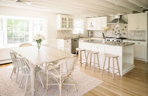 Cohasset House | Black Rock Beach Cohasset 5-Bedroom Home