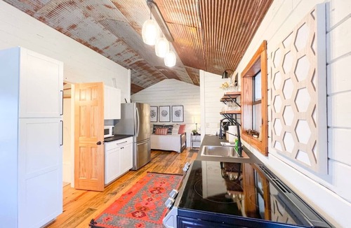 Newnata Cabin | Black Sheep Cabin ~ With Optional Casita