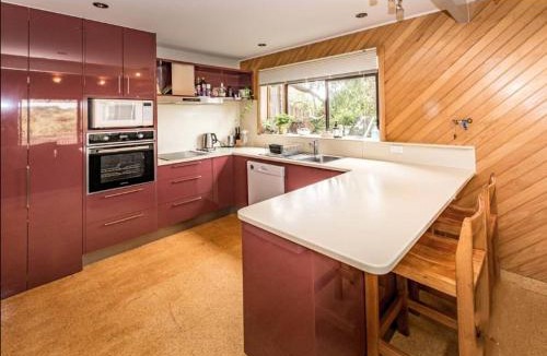 Sandy Point House | Black Taigh