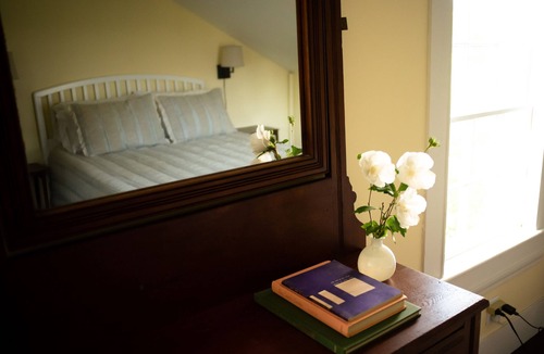 Interlaken Bed & Breakfast | Black Walnut Bed and Breakfast