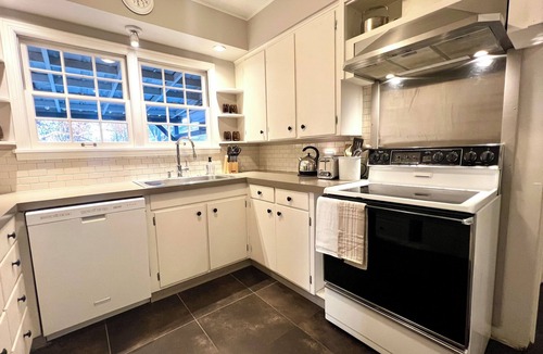 Walla Walla House | Black Walnut House @ Pioneer Park + W2 Central