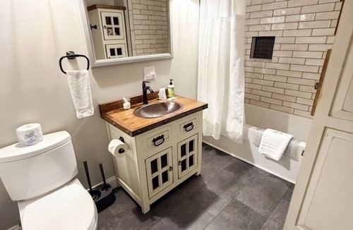Amherst Bed & Breakfast | Black Walnut Inn