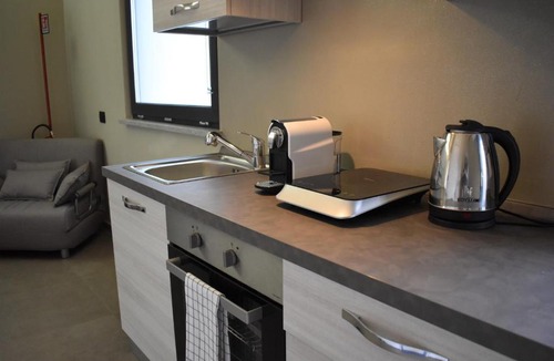 Cairate Apartment | Black & White - My Place Malpensa