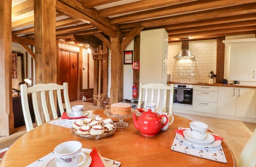 Etchinghill Cottage | Blackbird Cottage