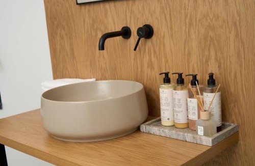 Arad Bed & Breakfast | BlackBird Hub