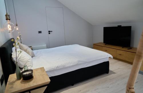 Arad Bed & Breakfast | BlackBird Hub