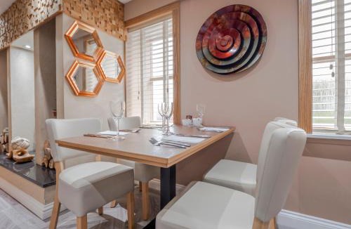 Mauchline Hotel | Blackbull hotel