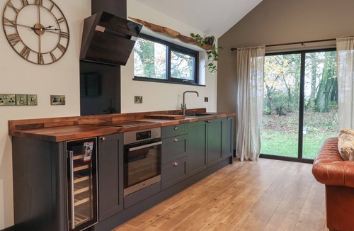 Low Catton Cottage | BLACKCAP, romantic, character holiday cottage in Bishop Wilton