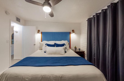 St. Francis Cabrini Apartment | Blacklidge B