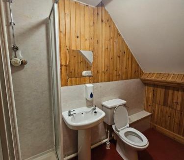 Kinlochleven Hostel | Blackwater Hostel