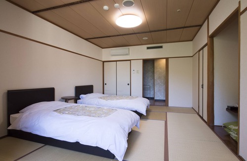 Okutsu Onsen Hotel | Blanc Art Misasa