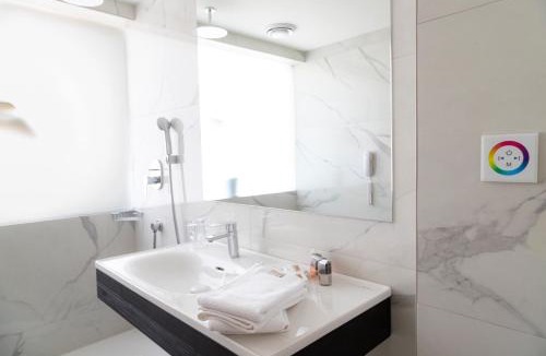 Kahramanlar Mahallesi Hotel | Blanca Hotel