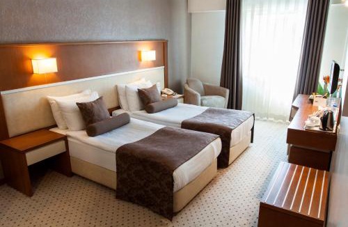 Kahramanlar Mahallesi Hotel | Blanca Hotel