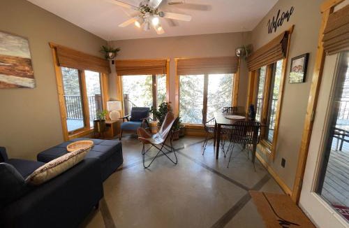 Eagle Terrace House | Blanchard Mountain BnB