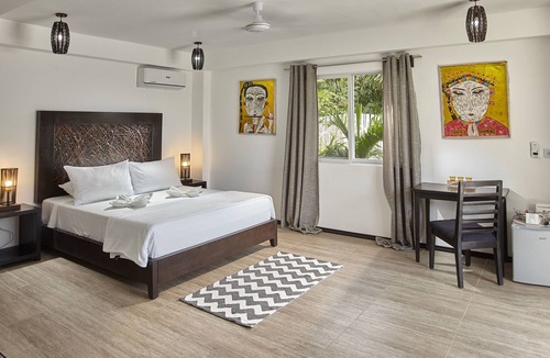 Logon Resort | Blanco Beach Resort
