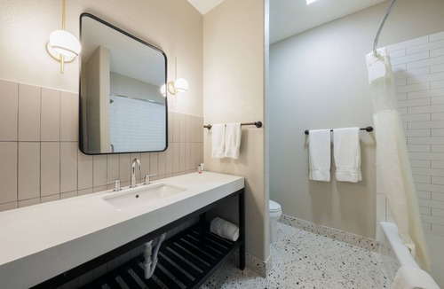 Blanco Hotel | Blanco River Hotel