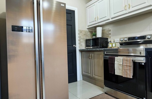 Bacolet House | Blanket & Brew Accommodation