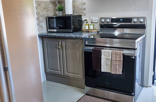 Bacolet House | Blanket & Brew Accommodation
