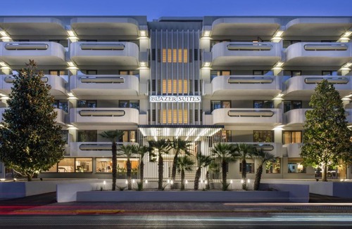 Vari-Voula-Vouliagmeni Hotel | Blazer Suites Hotel