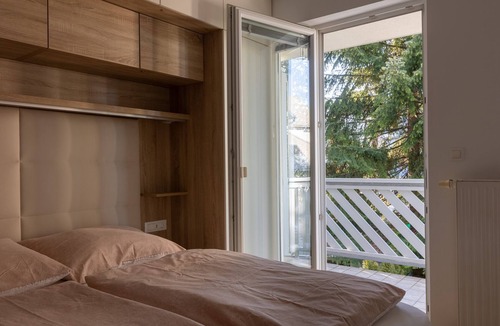 Bled Apartment | Bled4U Apartment - Central location with parking in the garage