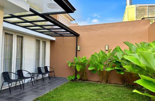 Palembang House | Blessimore Springhill 4BR
