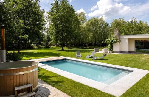 Hertsberge House | Blijbos, Comfortable and relaxing in green surroundings