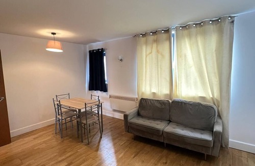 Shadwell Apartment | Bliss 1 Bedroom - Reservoir