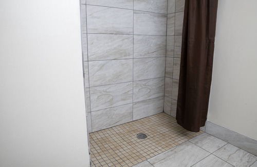 Marion Hotel | BlissPoint Inn & Suites