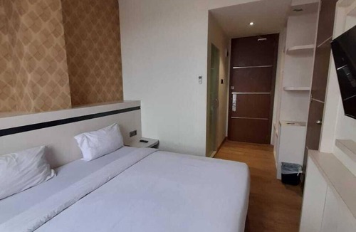 Batam Hotel | Blitz Hotel Batam Centre