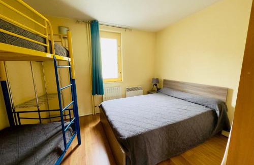 La Mongie Apartment | BLocation - La Mongie - Apt 2 ch - 8 pers - Place parking couvert - Ménage en suppl