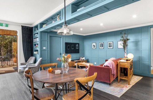 Belford House | Block Eight Estate Gum Trees Villa