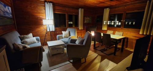 Erbach House | Blockhaus am Waldrand