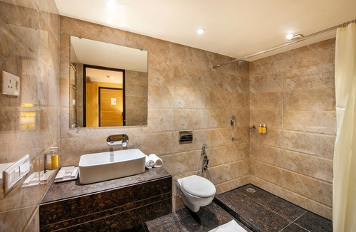 Ranjit Avenue Hotel | Bloom Boutique - Ranjit Avenue