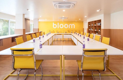 Khandala Hotel | Bloom Hotel - Khandala