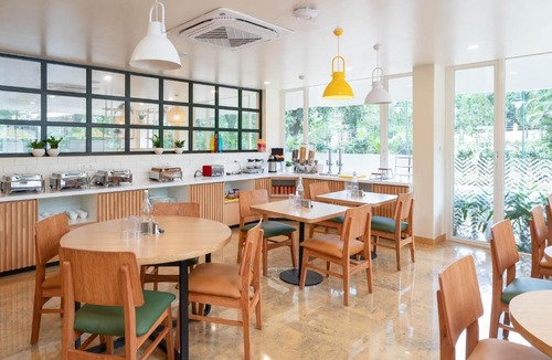 Khandala Hotel | Bloom Hotel - Khandala