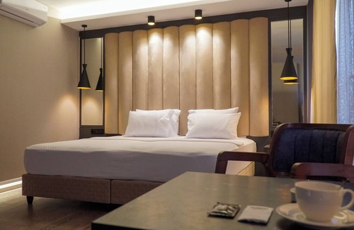 Kesan Hotel | Bloom Suite